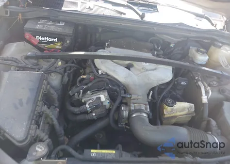 2004 Cadillac Srx Standard z USA, uszkodzony, nr VIN 1GYEE637140179202